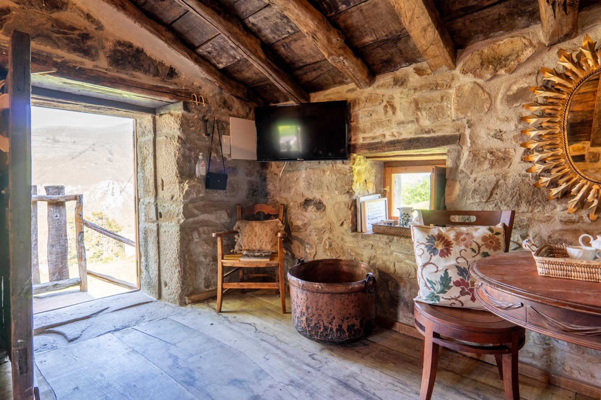 San Roque de Ríomiera Vivienda Pasiega Lo Lucas 1920 מראה חיצוני תמונה